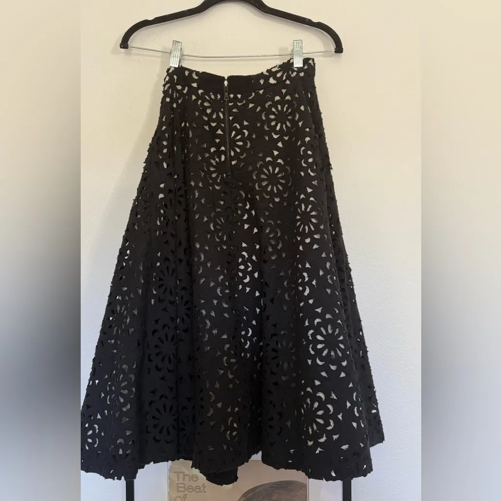 Alice + Olivia Viviana Black Floral Cutout A-Line Skirt - Image 4
