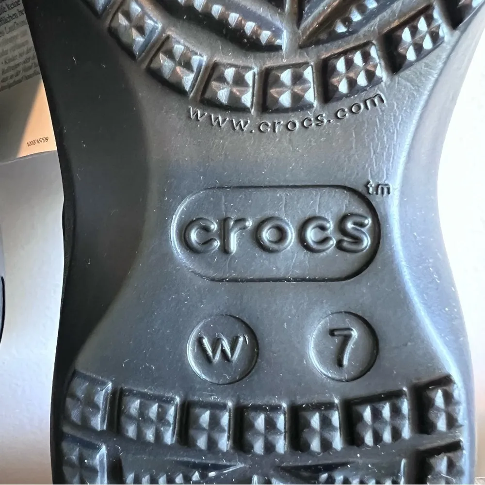 Crocs Women's Classic Platform Clog Size 7 #B1809 - Image 8