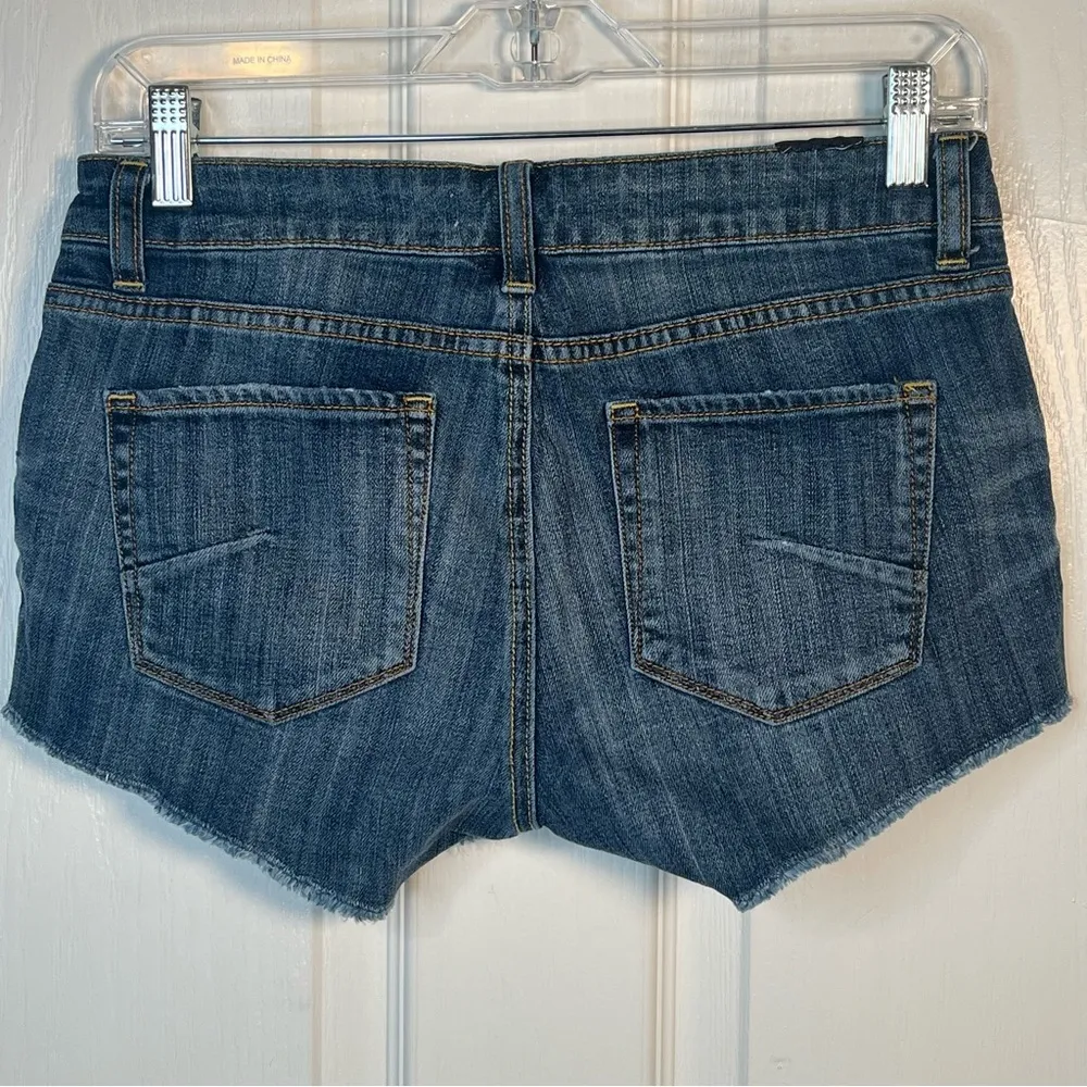 Talula Cut Off Denim Shorts Sz 27 - Image 6