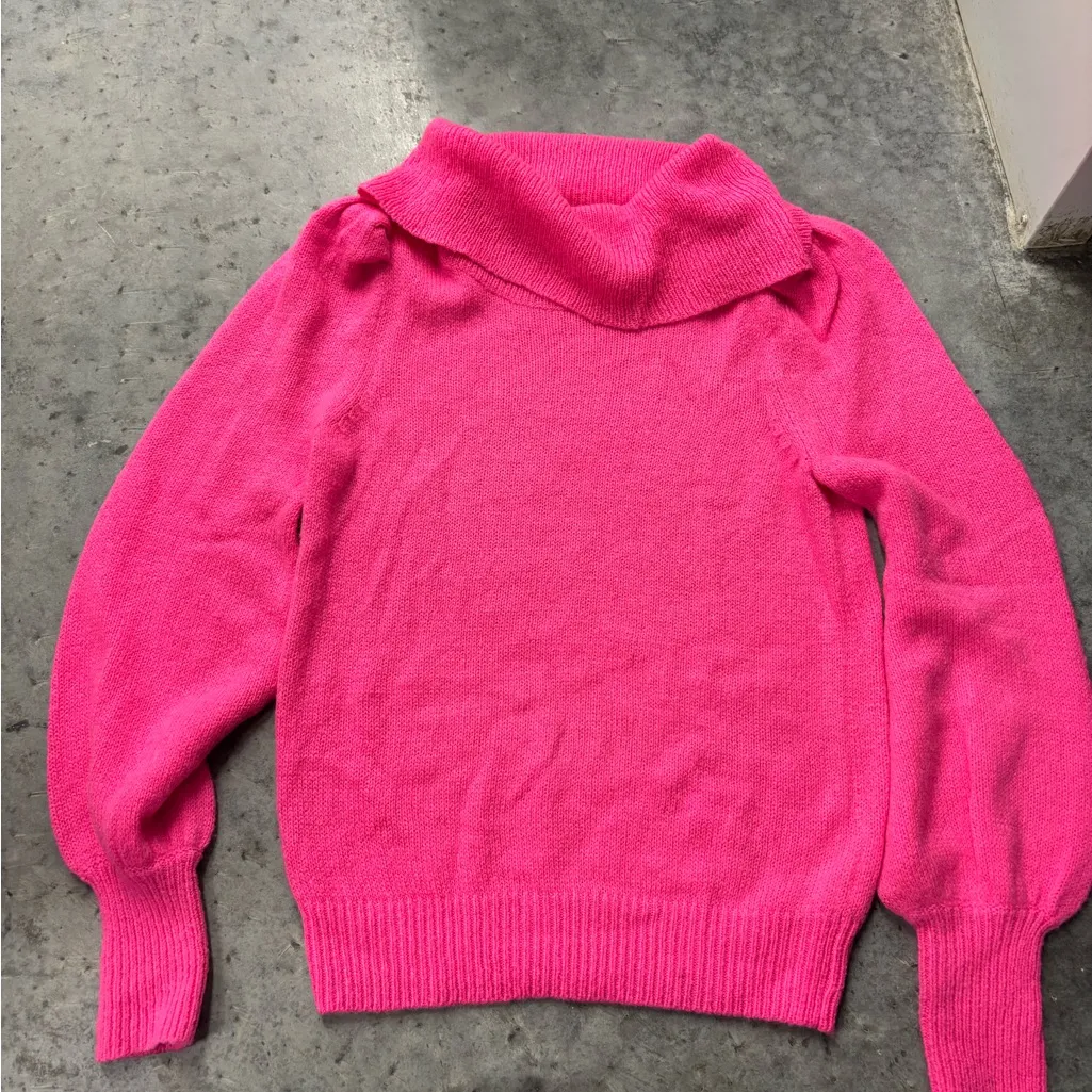 Lilly Pulitzer cowl neck pink sweater small - Image 2