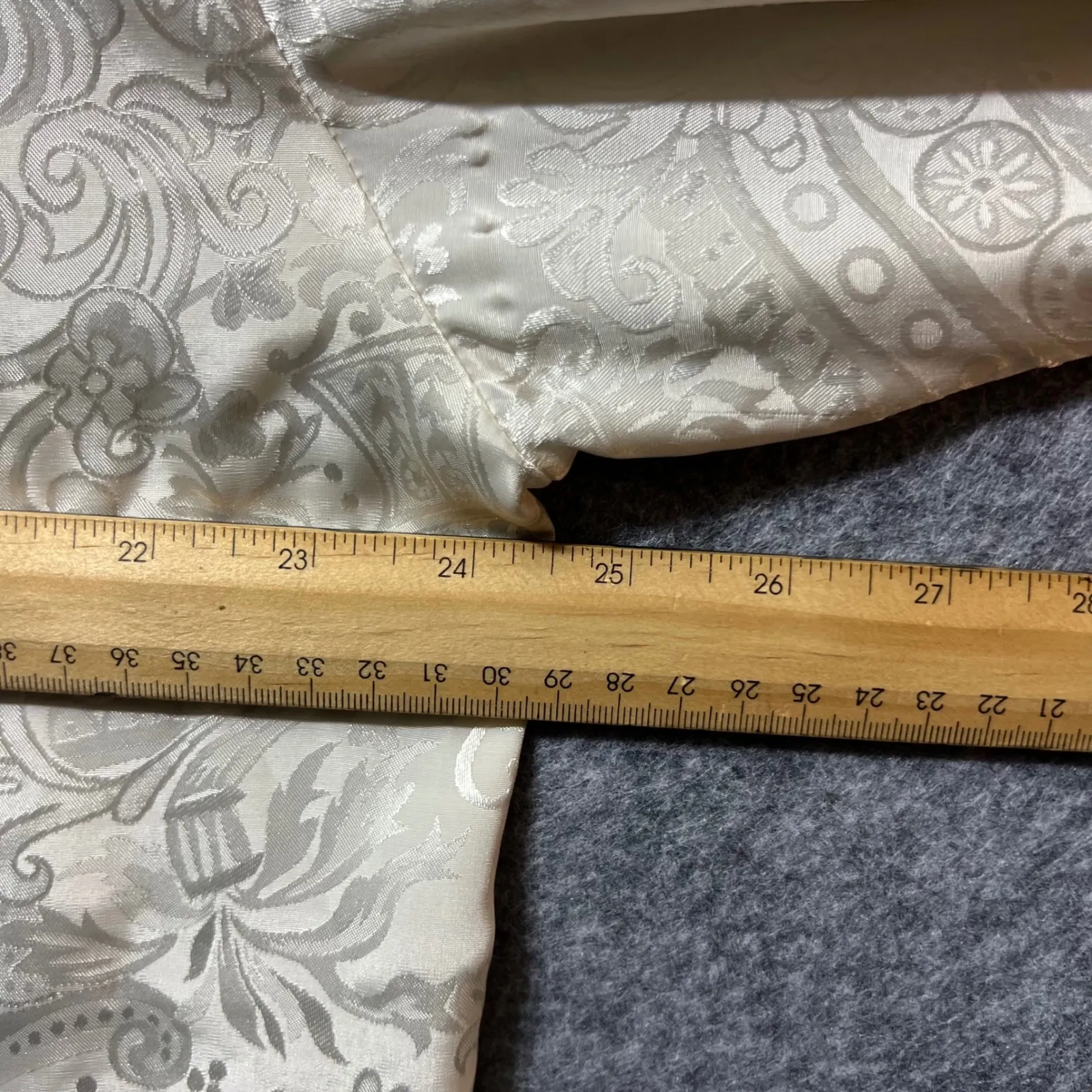 Vintage Victoria's Secret Satin Jacquard Bed Jacket L Ivory Lounge Sleepwear Top - Image 10