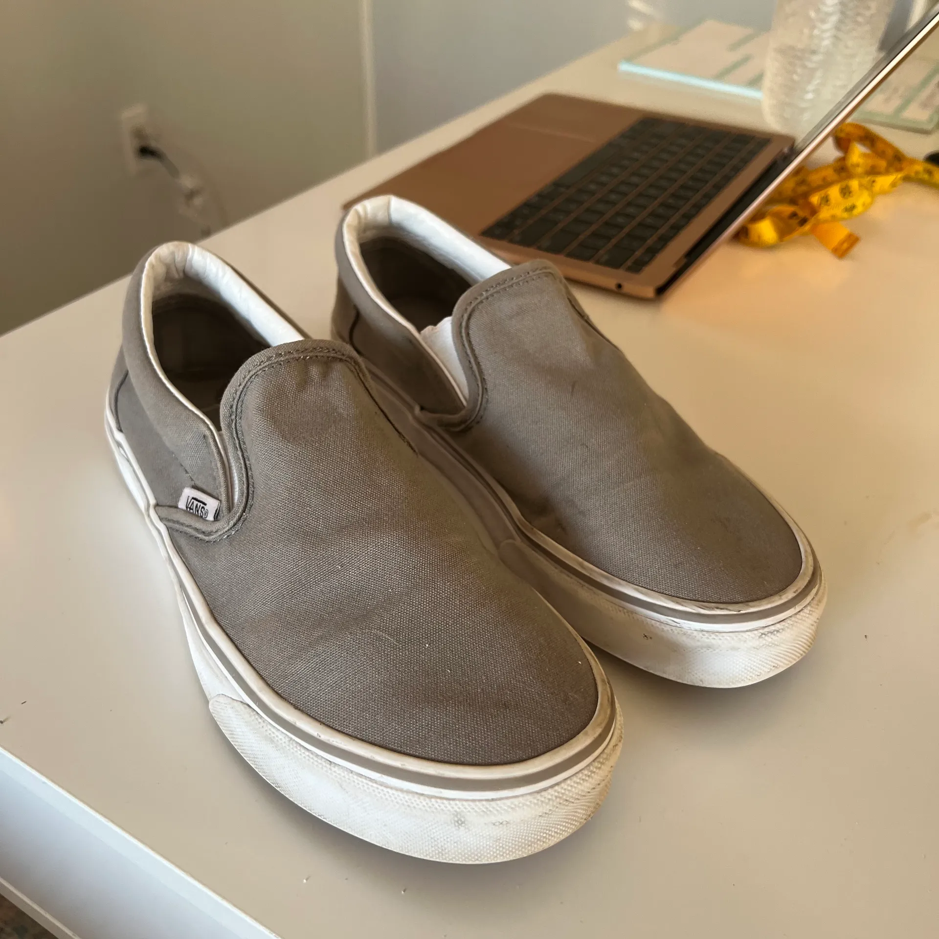 Vans classics slip on Grey Wild Dove/True White size 8.5 - Image 7