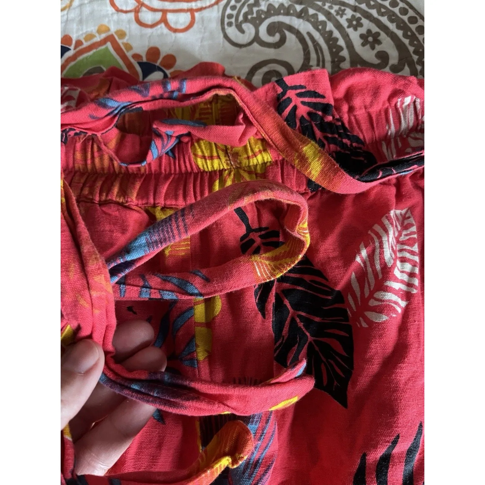 Liz Banks Red Tropical Print Cotton Shorts Size 3x Paper Bag Waist - Image 4