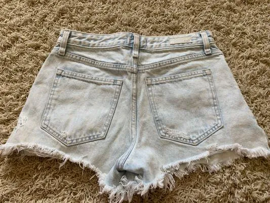 Abercrombie & Fitch Jean Short - Image 2