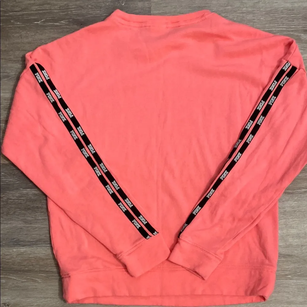 PINK Coral Sweatshirt size xs - Image 4
