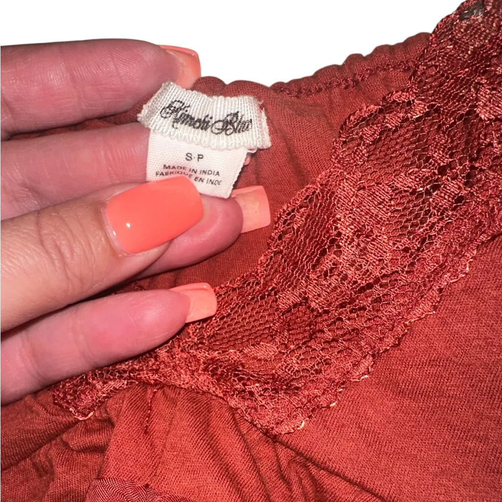 Kimchi Blue Urban Outfitters Burnt Orange Layered Top. Size Small. - Image 3