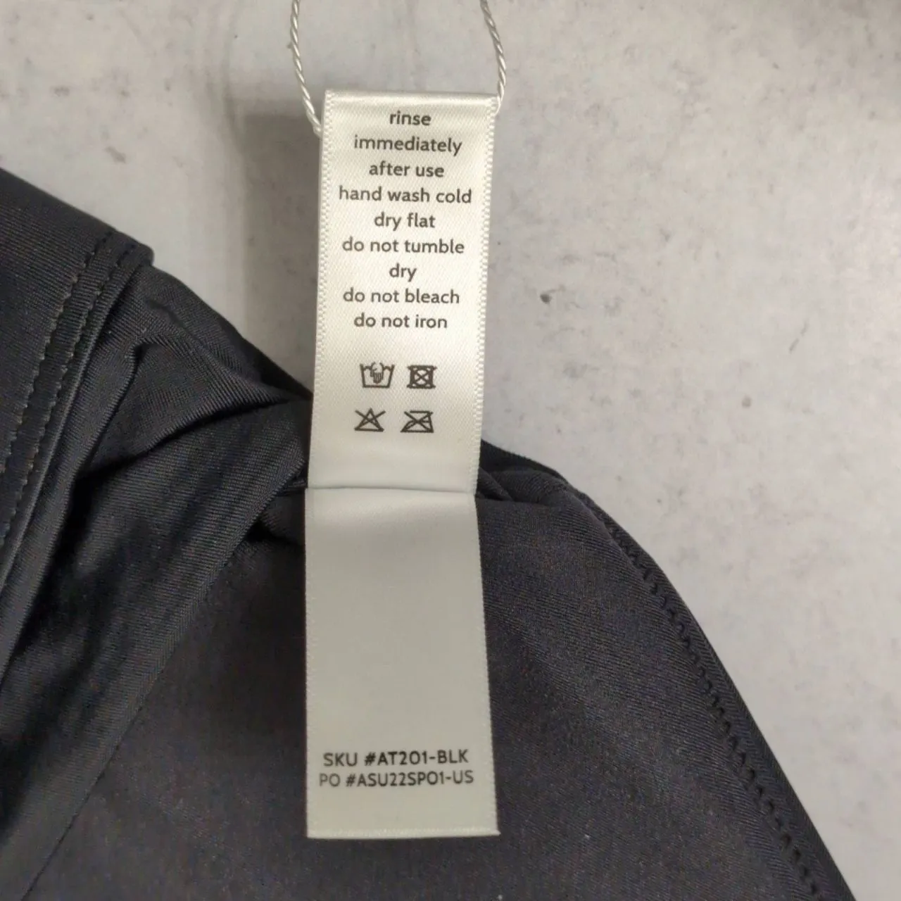 NWT Andie Tahiti Top Black Adjustable Straps Metal Hardware V Neck Bikini L - Image 7