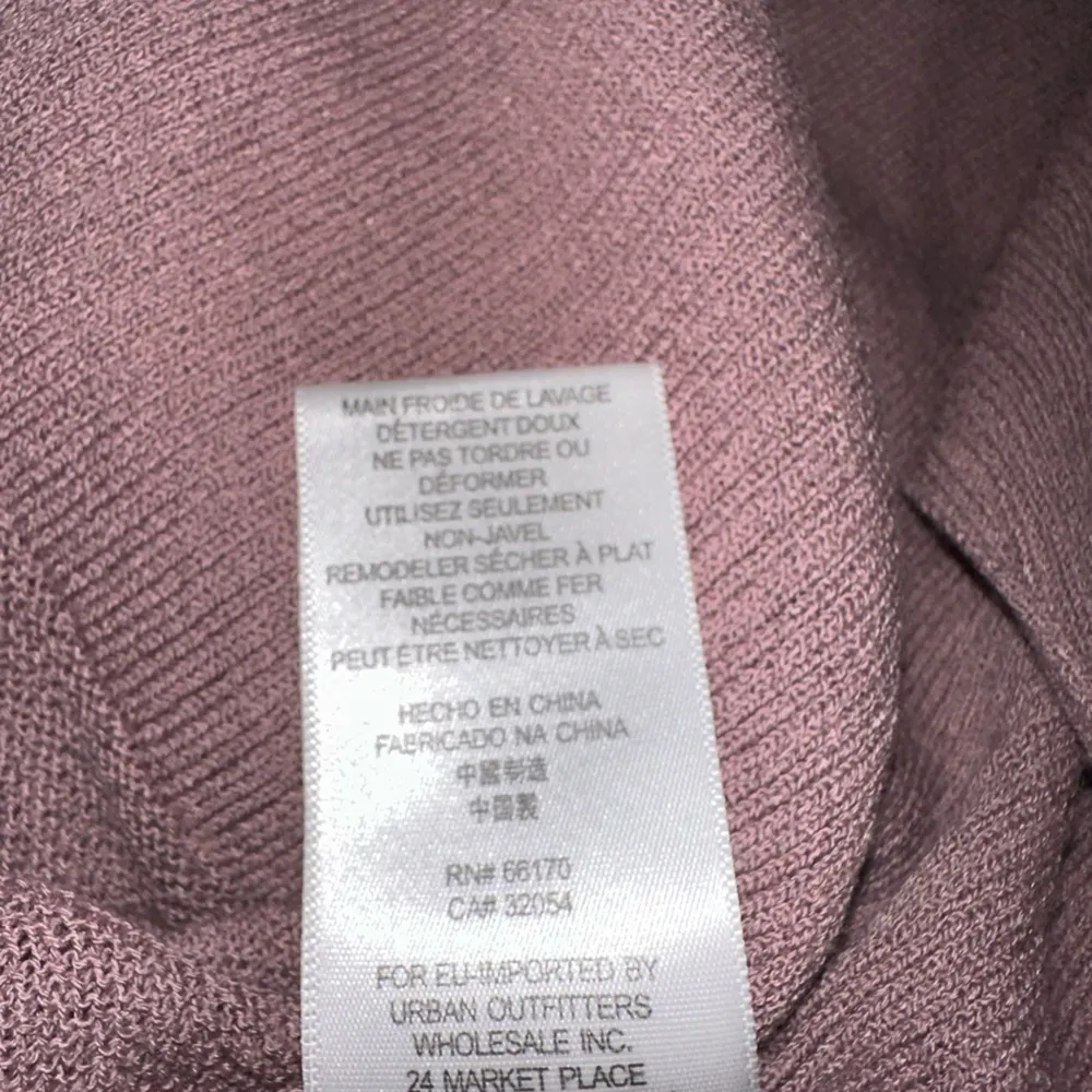 NWOT FREE PEOPLE CRISS SCROS TUNIC SWEATER DUSTY PINK  size M - Image 7