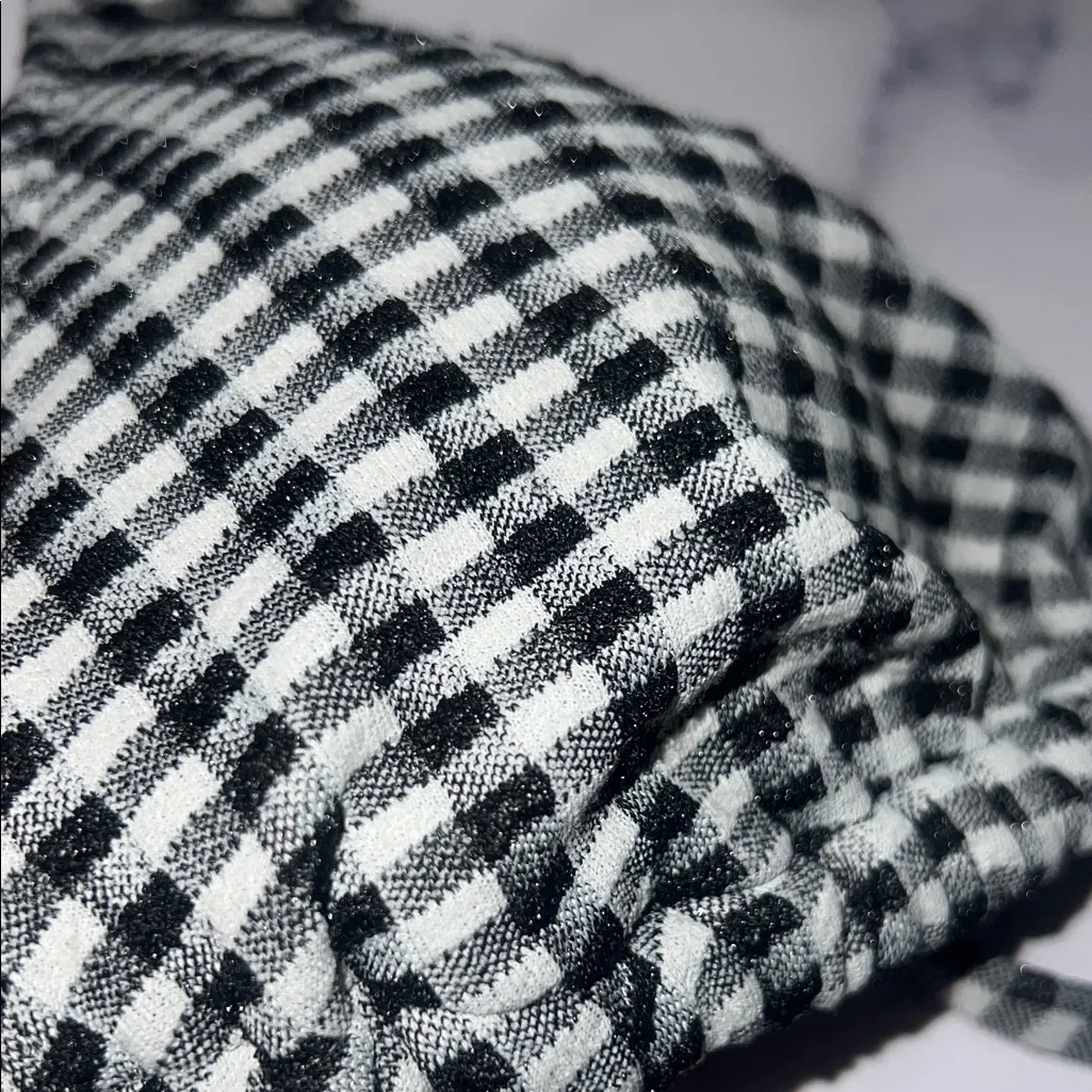 Wild Fable Women's Sparkle Gingham Texture Triangle bikini top Medium - Image 4