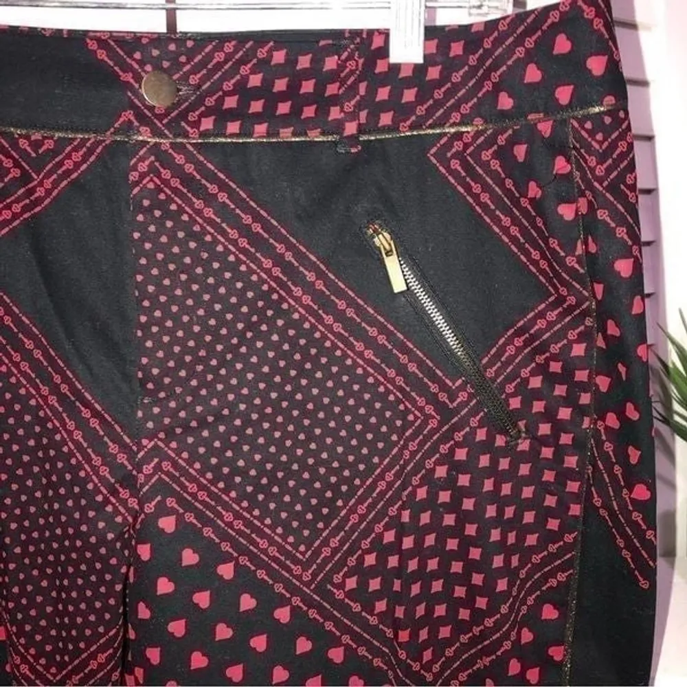 Disney Alice Through the Looking Glass Pants Size 8 - Image 3