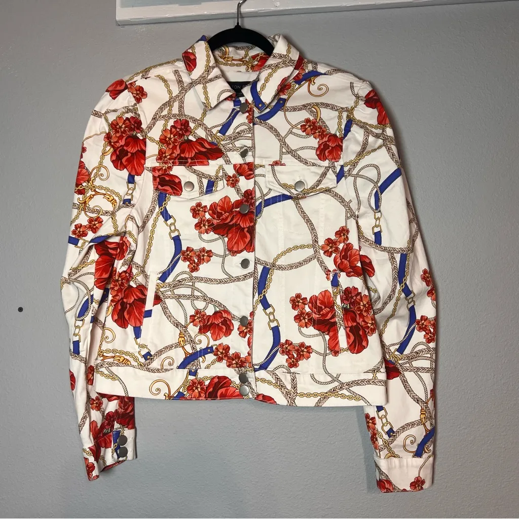 Boston Proper Denim Jacket Floral Status Print Puff Sleeve Size Medium - Image 3
