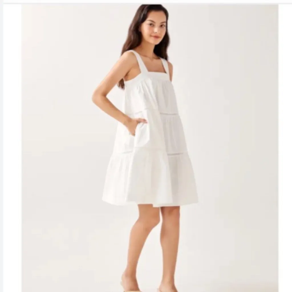 White Tiered Square Neck Sundress w/ Pockets Size 8 - Image 2