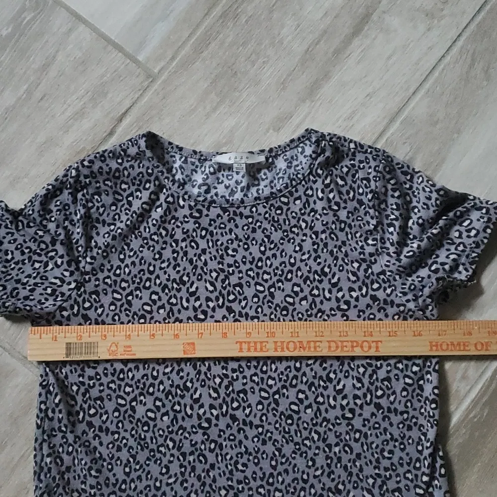 Gaze Animal Print Short Sleeve Peplum Top Size XS - Image 10