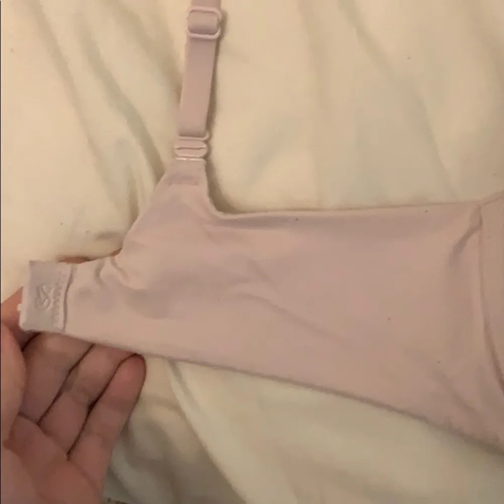 Victoria’s Secret pink bra - Image 2