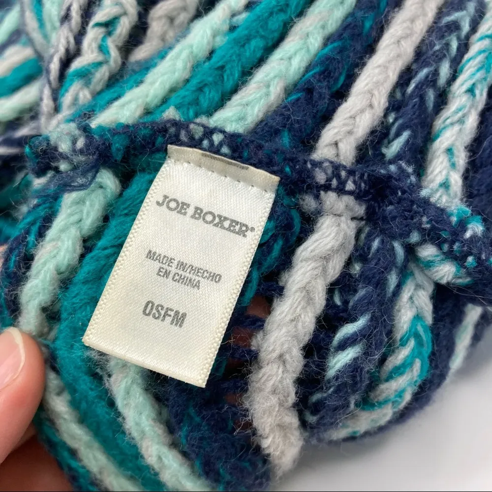 Joe Boxer | Blue Variant Infinity/Cowl Scarf - Image 3