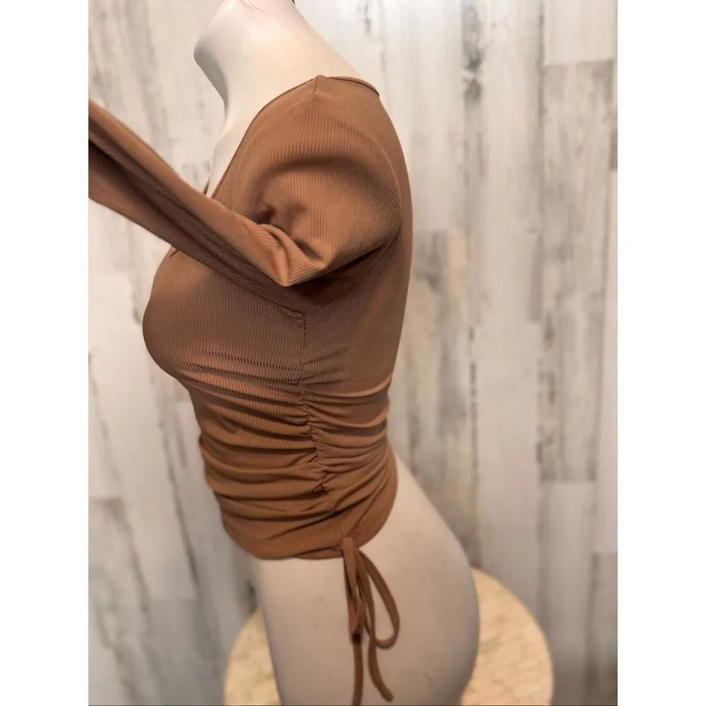 Brown Long Sleeve Ruched Side Top – Size M Brown Size M - Image 6