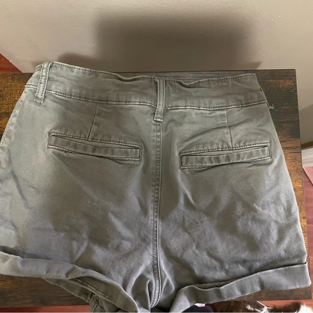 Aeropostale High Waist Gray Women's Shorts - Image 4