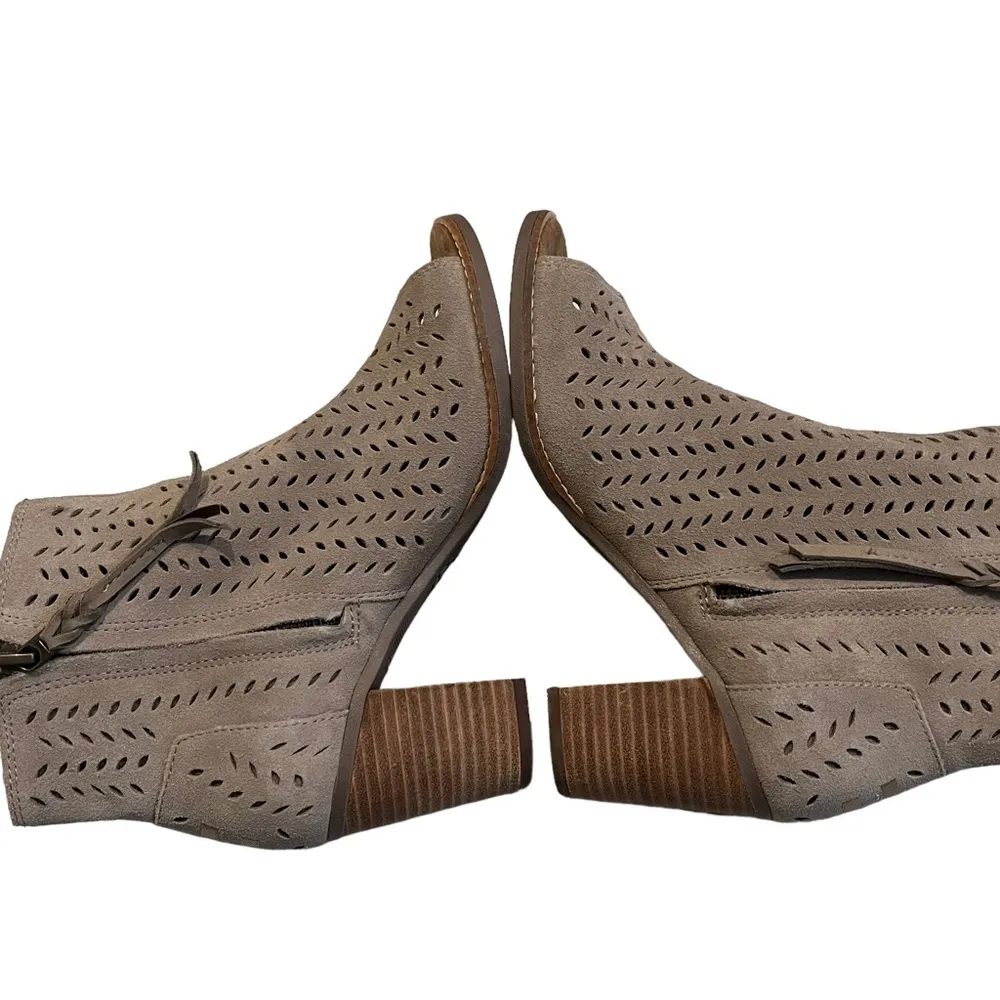 TOMS Majorca Perforated Suede Bootie, Sz 8 - Image 11