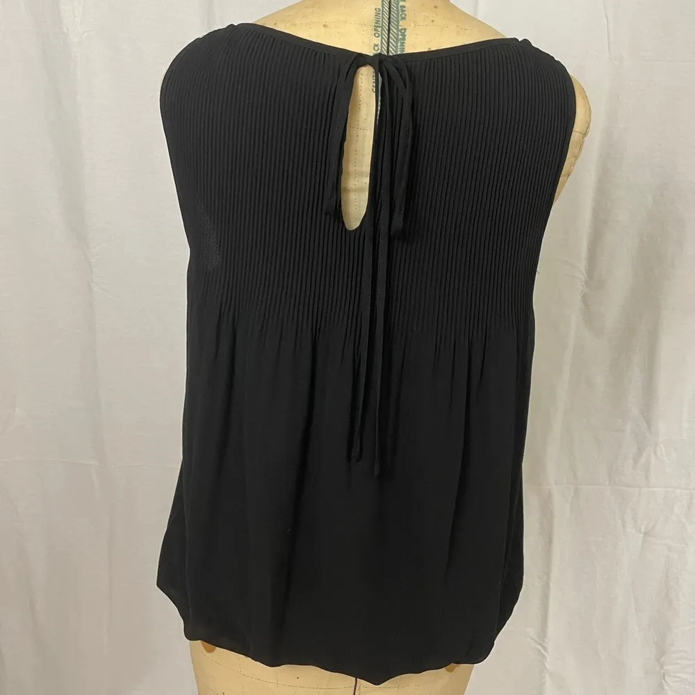 Max Studio Black Back Tie Bottom Elastic Blouse Size Medium - Image 2