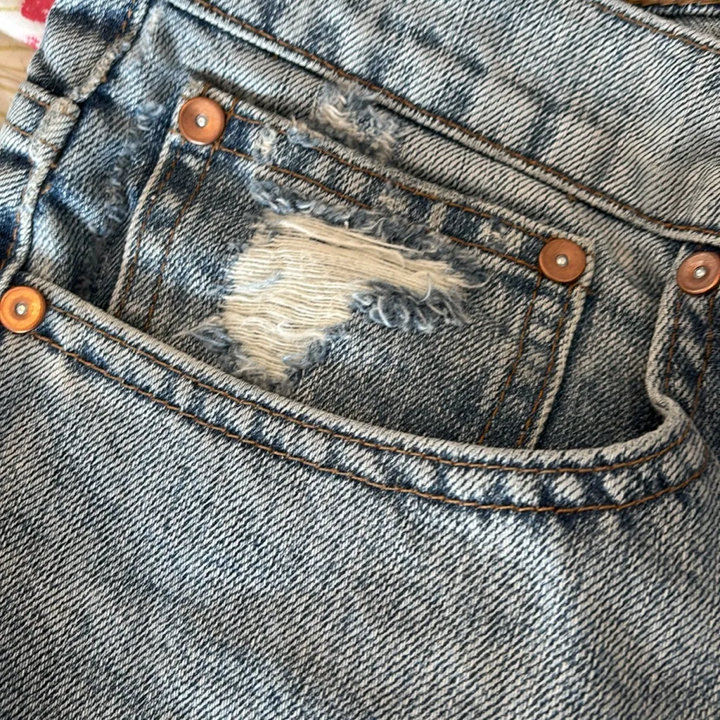 J Crew point sur distressed button fly light wash denim straight leg jeans - Image 8