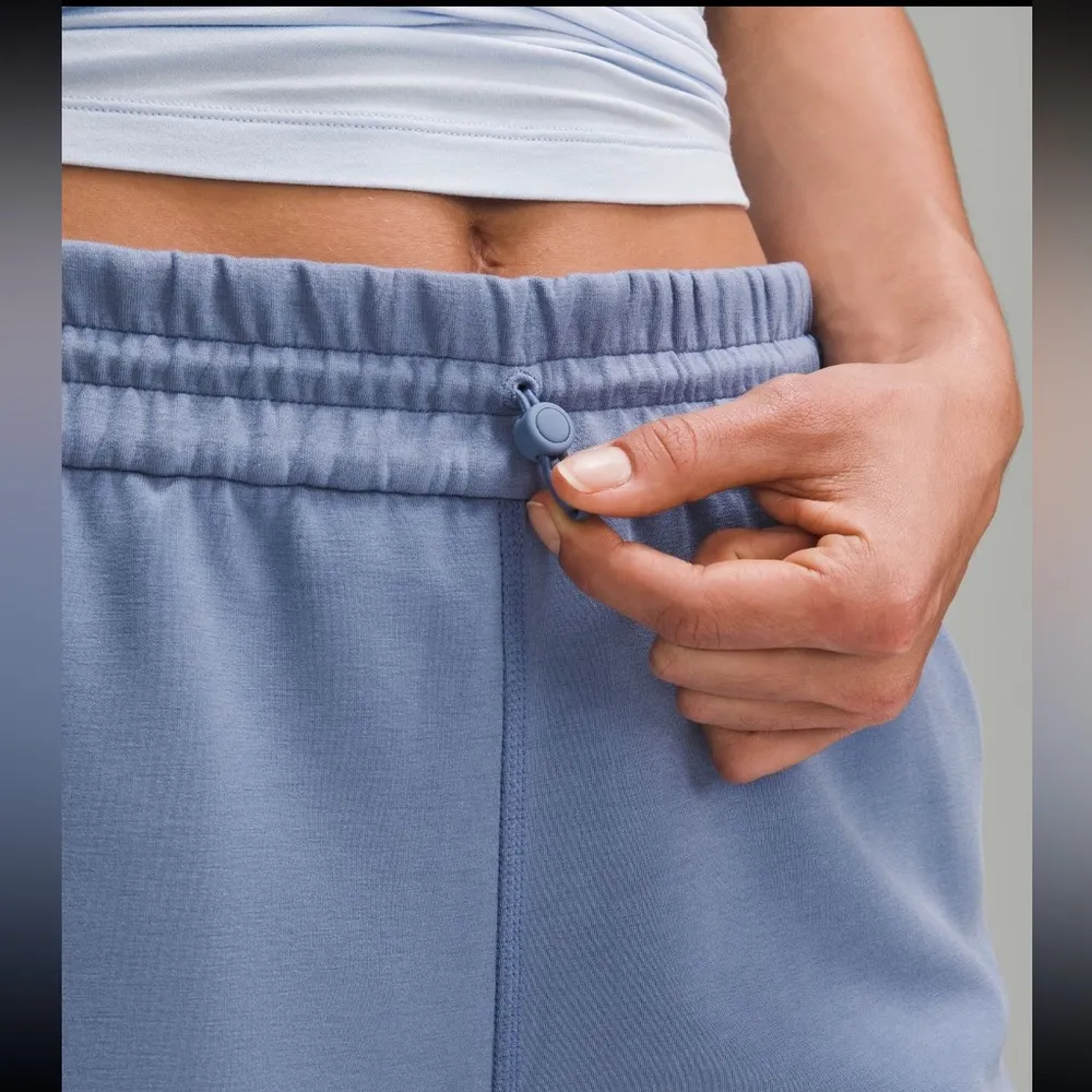 Lululemon  NWT Softstreme High-Rise Short 4" Oasis Blue - Image 2