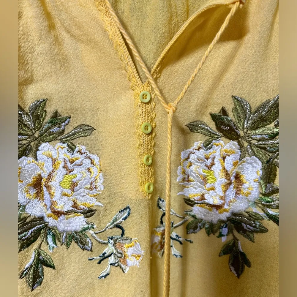 Floral Wide Sleeve Embroidered Yellow Tie Front Cotton Size 36 Euro or Small - Image 10