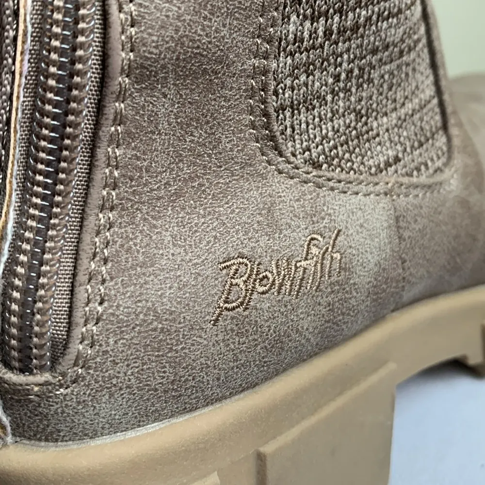 Blowfish Moor Lug Sole Leather Boot (Sz 8.5) Sea Mushroom Prospector/Tech Knit - Image 5