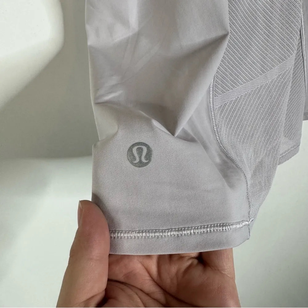 Lululemon‎ Sheer Will Tank Top Pulse Size 12 - Image 4