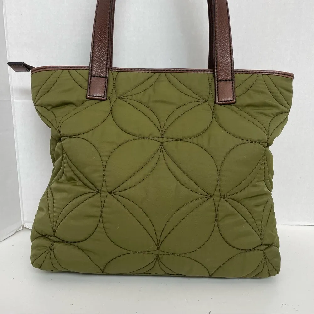 Vintage  Quilted Purse Tote Flower Boho Leather Zipper Olive Green Brown - Image 8