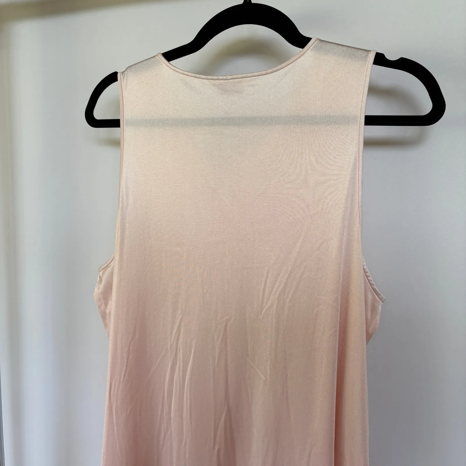 Vintage Peach Silky Slip Dress Vanity Fair Sleeveless Dainty Floral Flowy Medium - Image 7