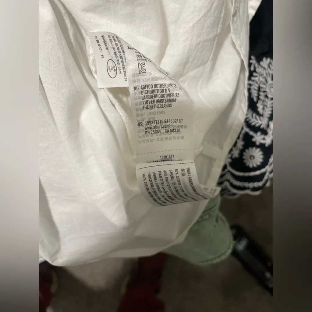 Abercrombie & Fitch Emerson white dress size M - Image 5