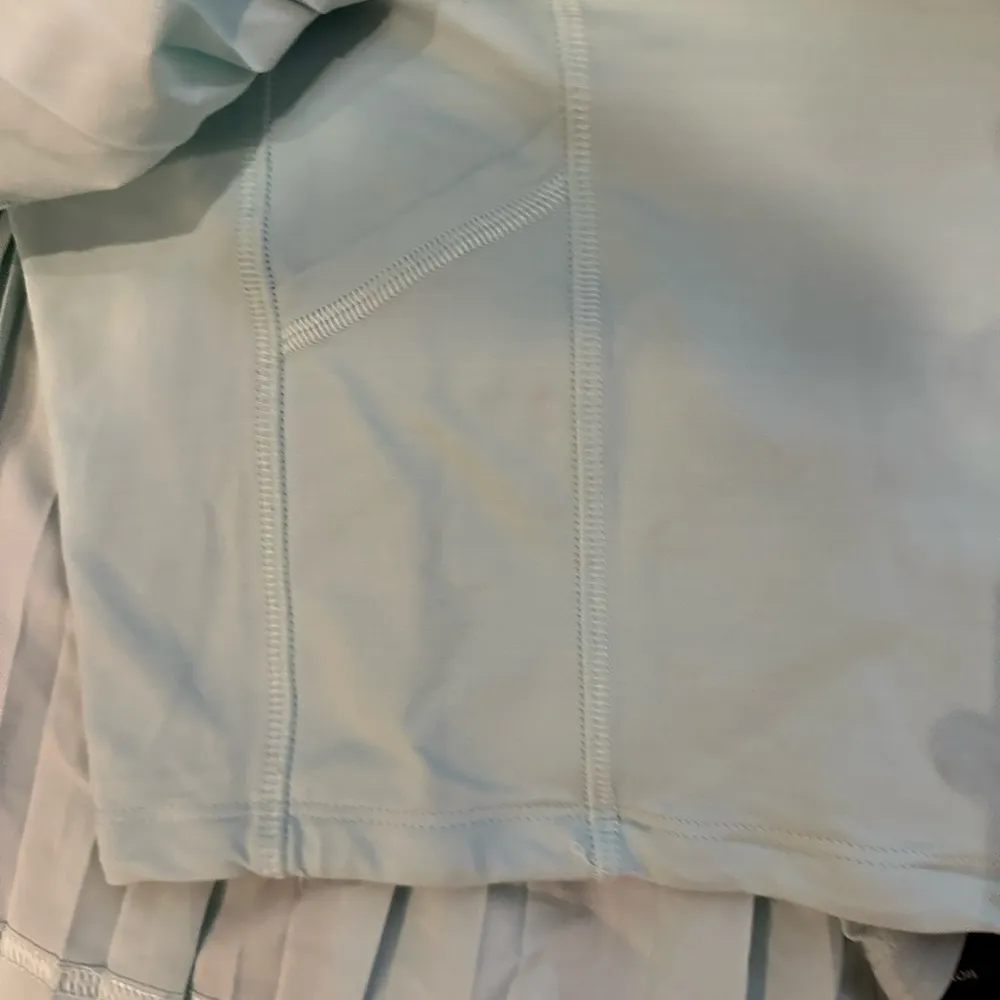 Lululemon Pleat To Street Skirt II Print Waistband Size 8 Tranquil Blue Ace Spot - Image 8