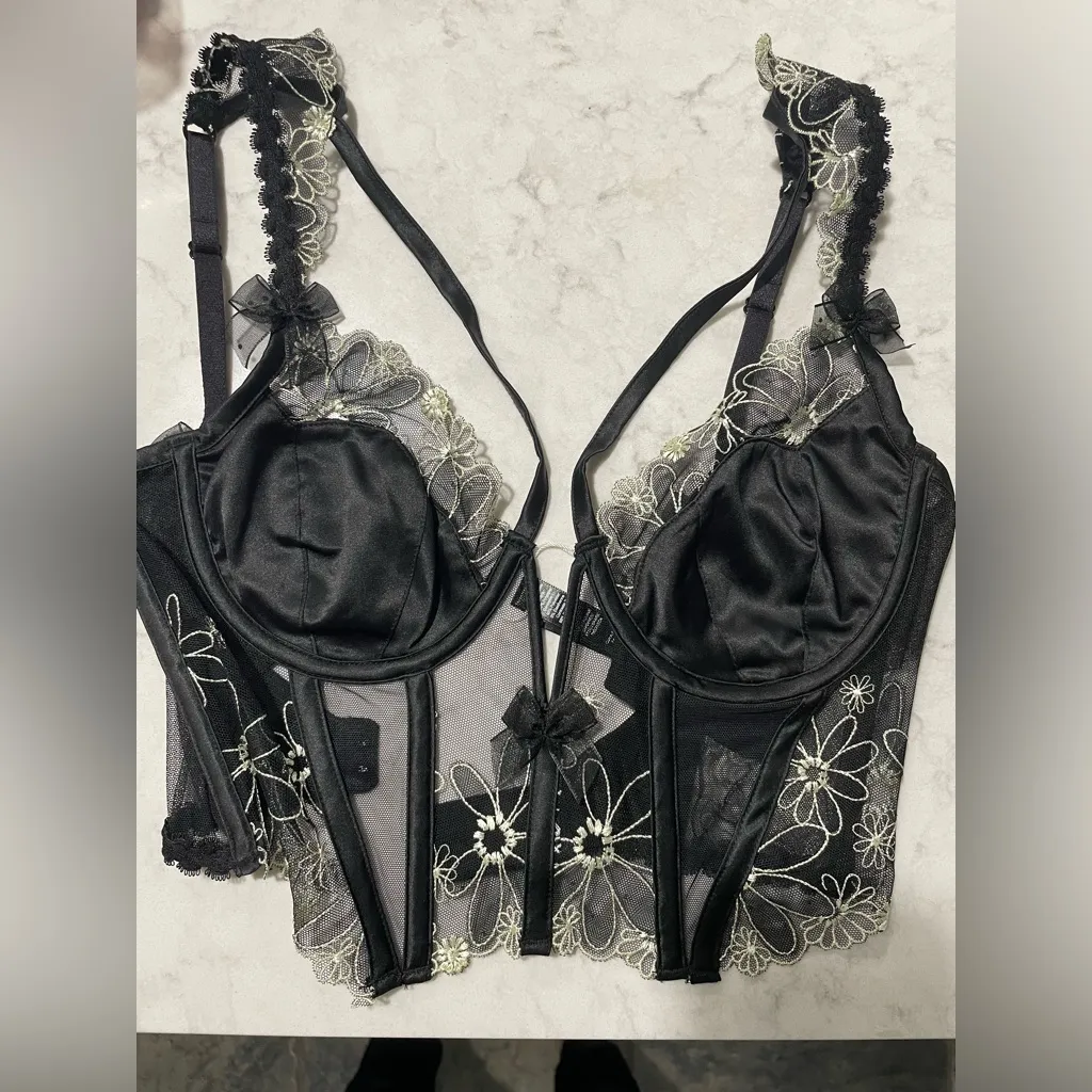 NWT For Love & LemonsUnderwire Bustier Daisy PrintSize 32C‎ - Image 5