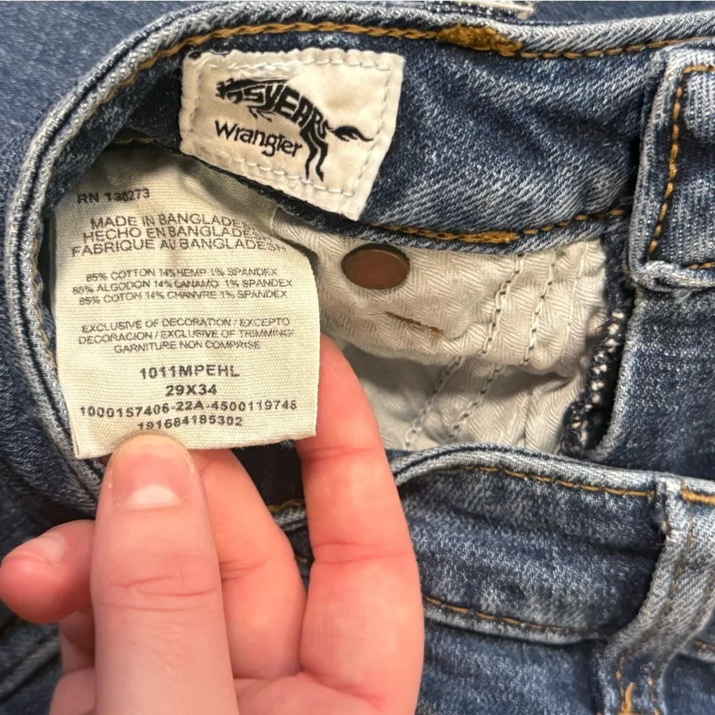 Women's Wrangler Flare Denim Jeans: Size 29 - Image 9