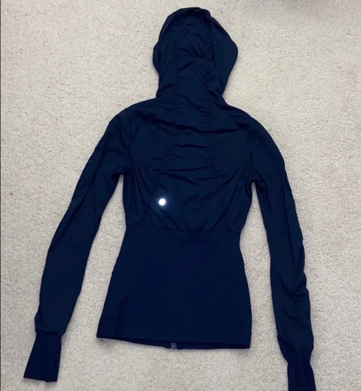 Lululemon Reversible Zip-Up Jacket - Image 6