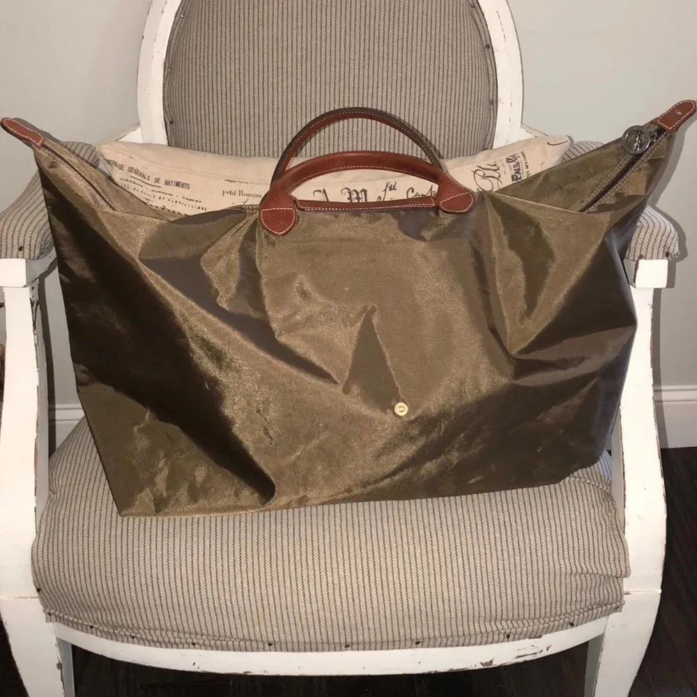 Longchamp Paris weekender tote bag/satchel - Image 15