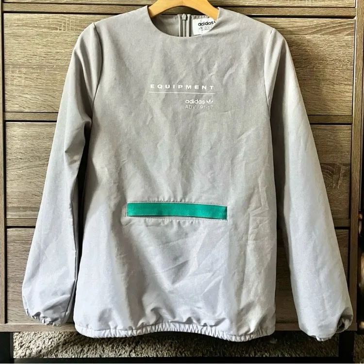 Adidas women’s windbreaker - Image 3