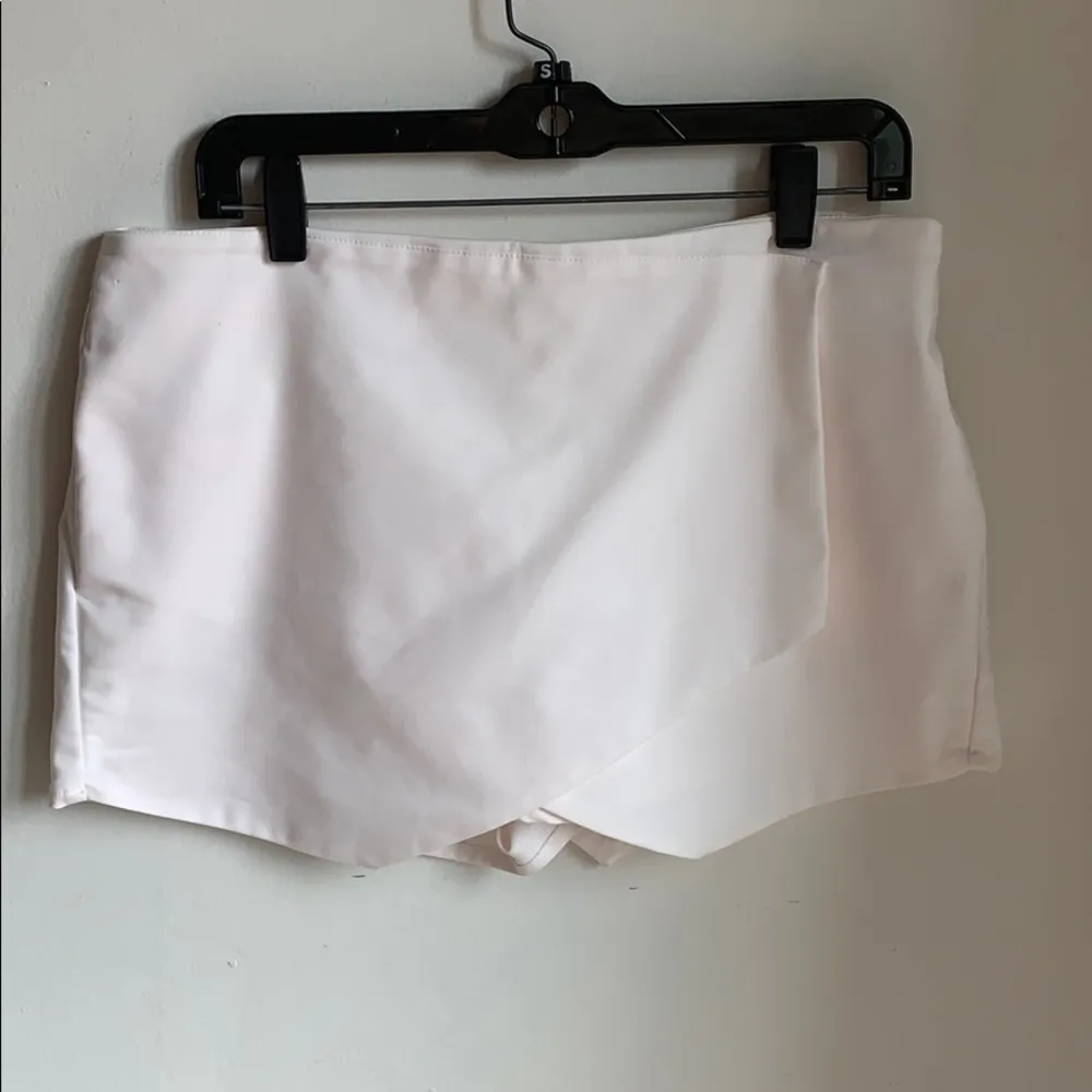 Suit White Asymmetrical Hem Skort Sz 8 - Image 10