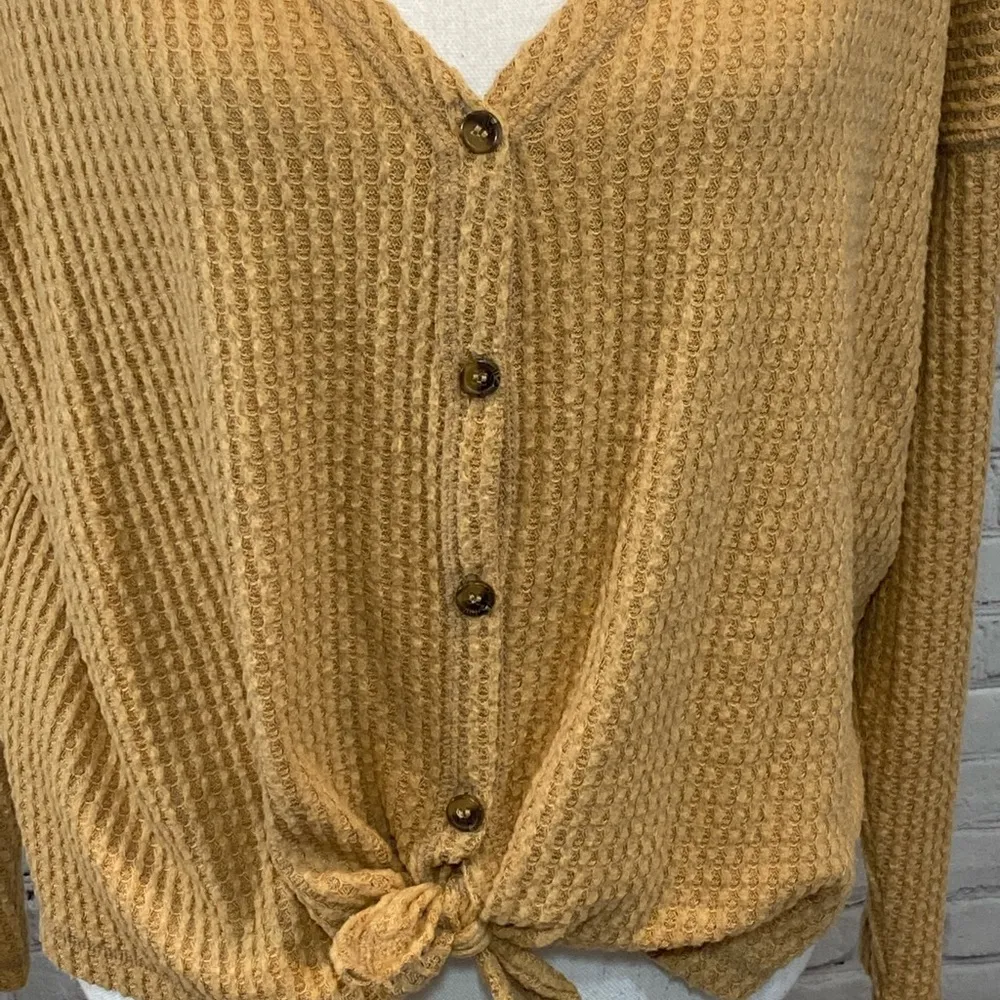 AMERICAN EAGLE Cropped Woven Top Tie Bottom-Small - Image 3