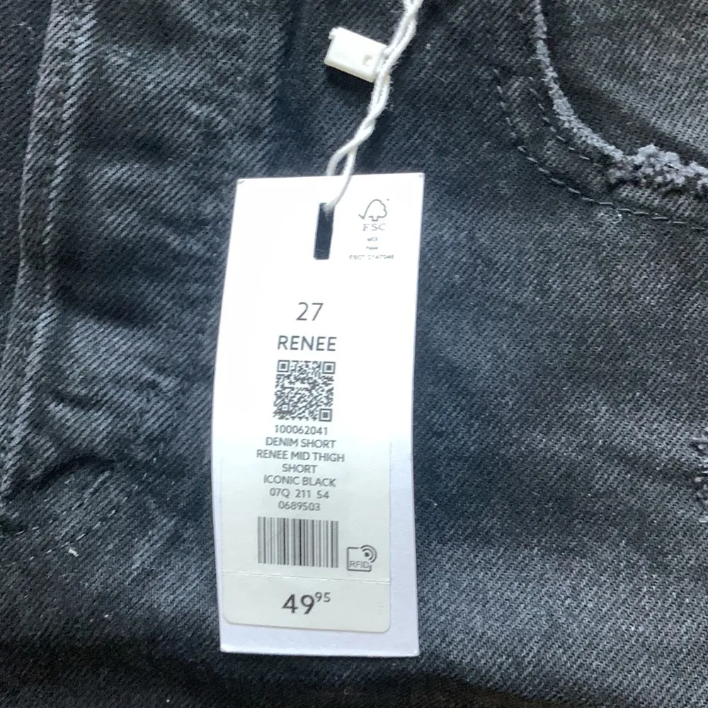 Ethos dynamite Renee black shorts - Image 3