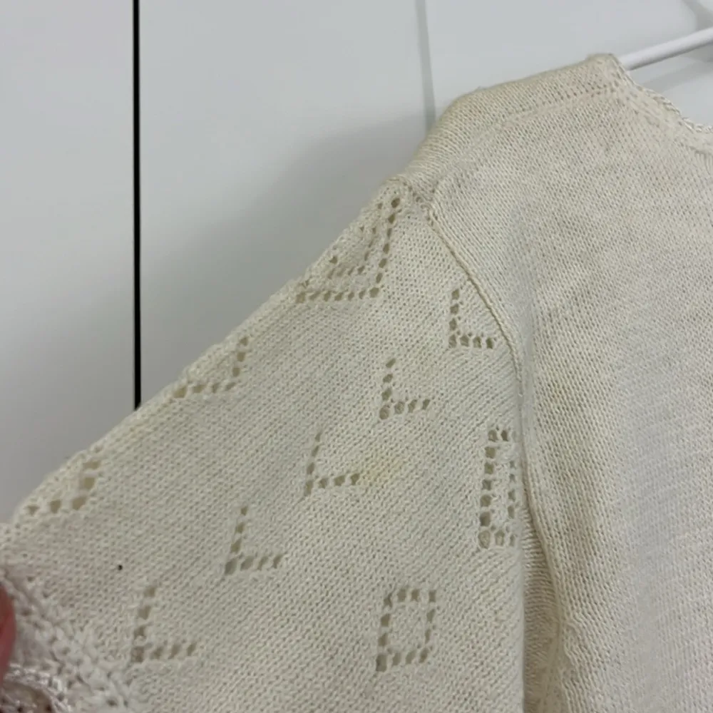 New Vintage Colleen's Collectables Medium Cream White Crochet Sweater Top - Image 10