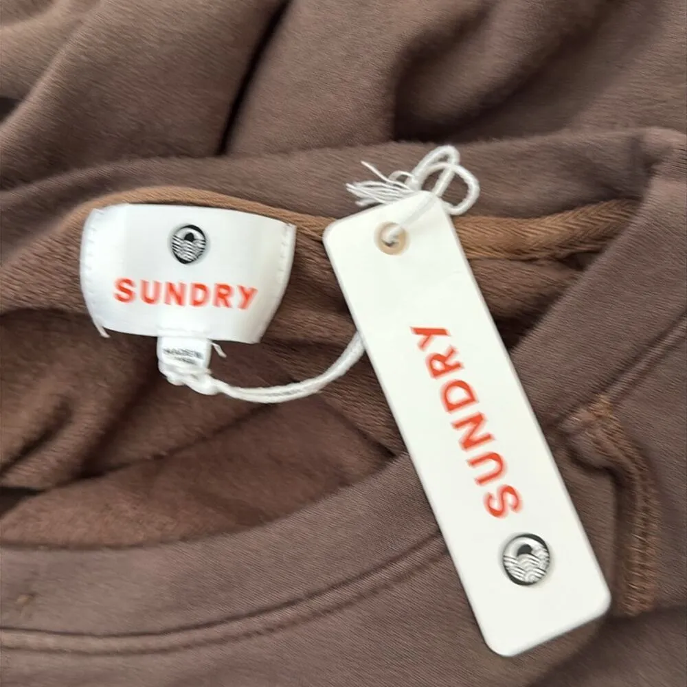 NWT Sundry Mocha Mousse Joshua Tree Long Sleeve Pullover Sweatshirt - Image 3