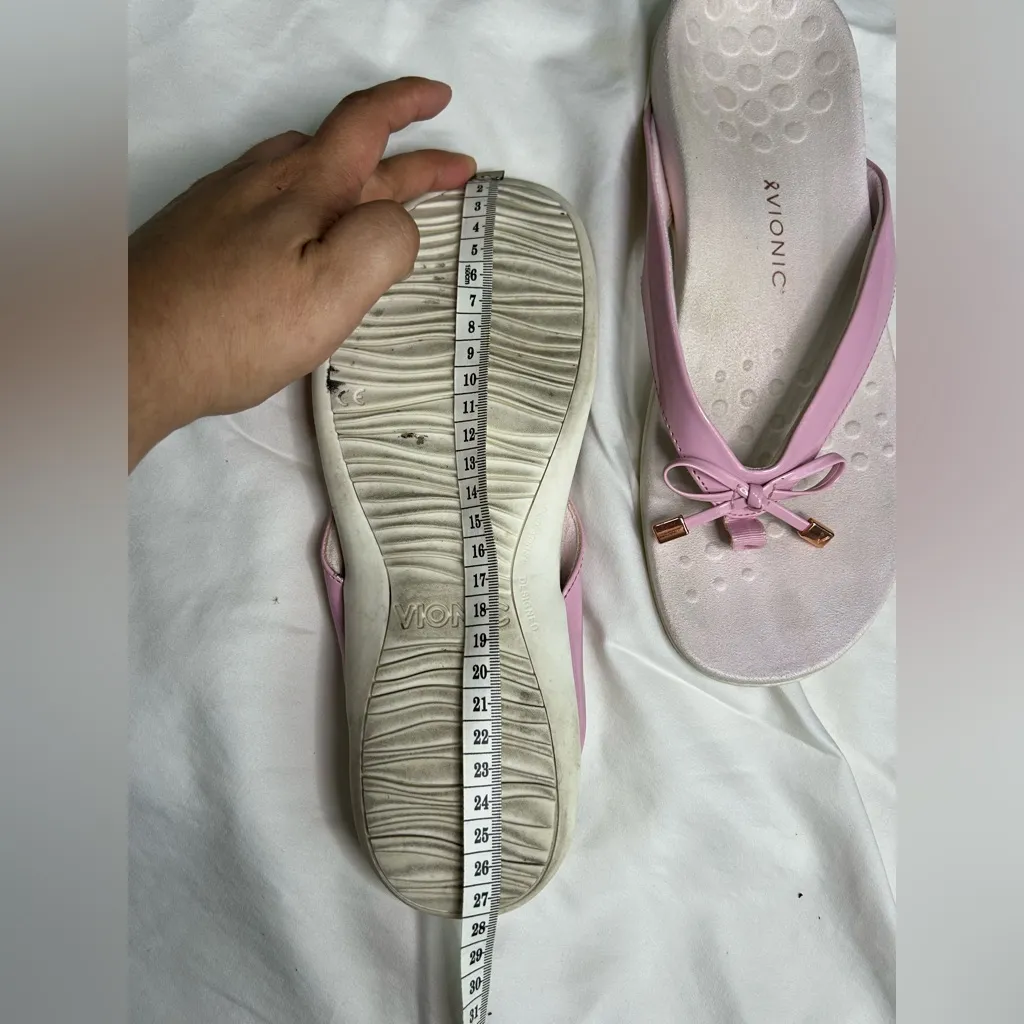 Vionic Bella sandals flip flop pink Size 10 - Image 2