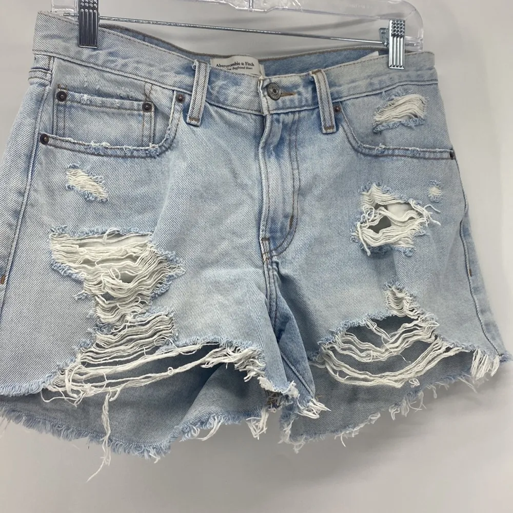 Abercrombie & Fitch mid rise boyfriend denim deconstructed shorts western Gypsy - Image 3