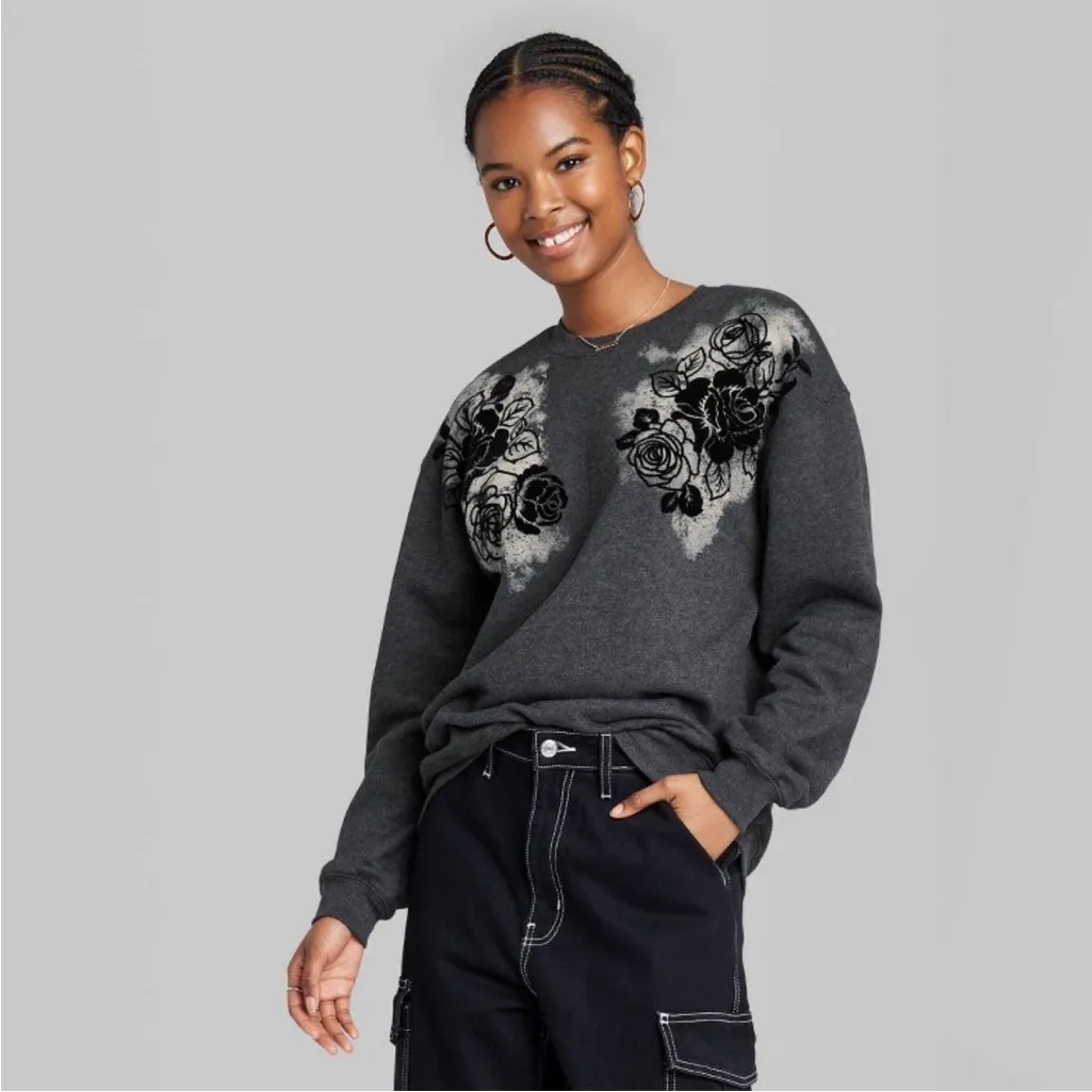 Wild Fable oversized floral dad sweatshirt - Image 2