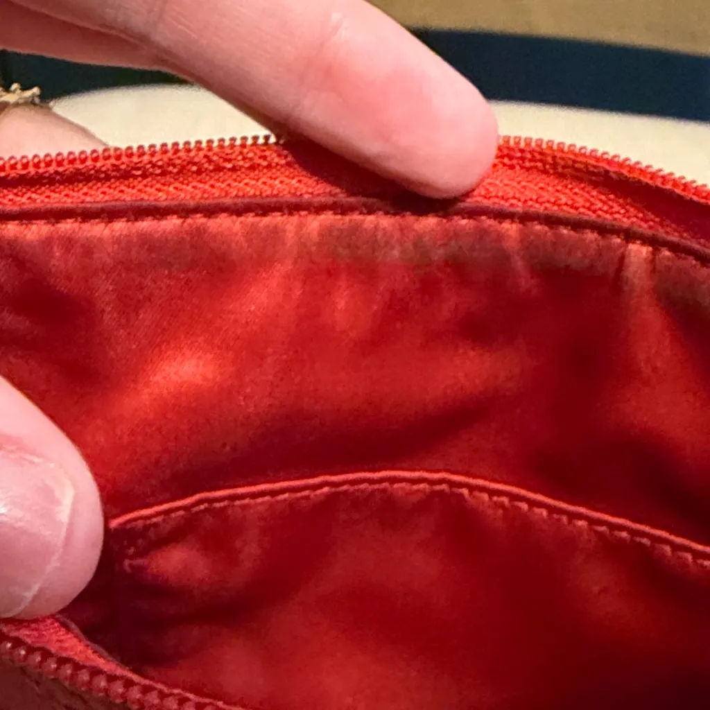 Coach (No.F49170) Red Leather Swing Back Crossbody - Image 8