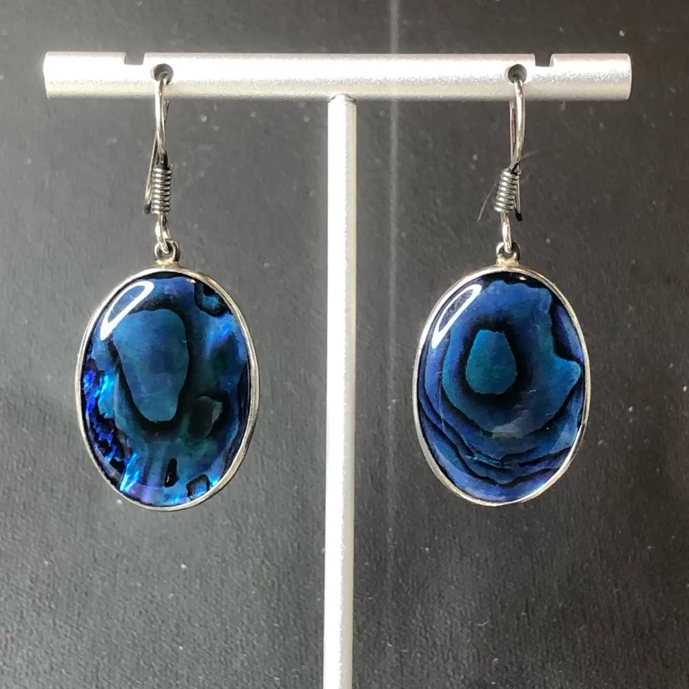 CHARLES ALBERT Fine Sterling Silver Blue Abalone Cabochon French Wire Earrings - Image 6