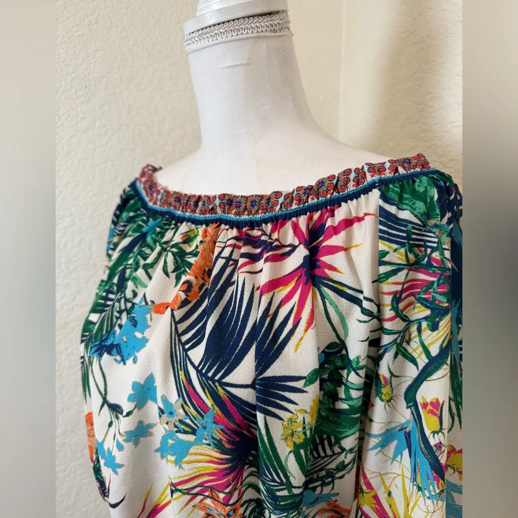 Flying‎ Tomato Top S  Off Shoulder Crop NWT - Image 5