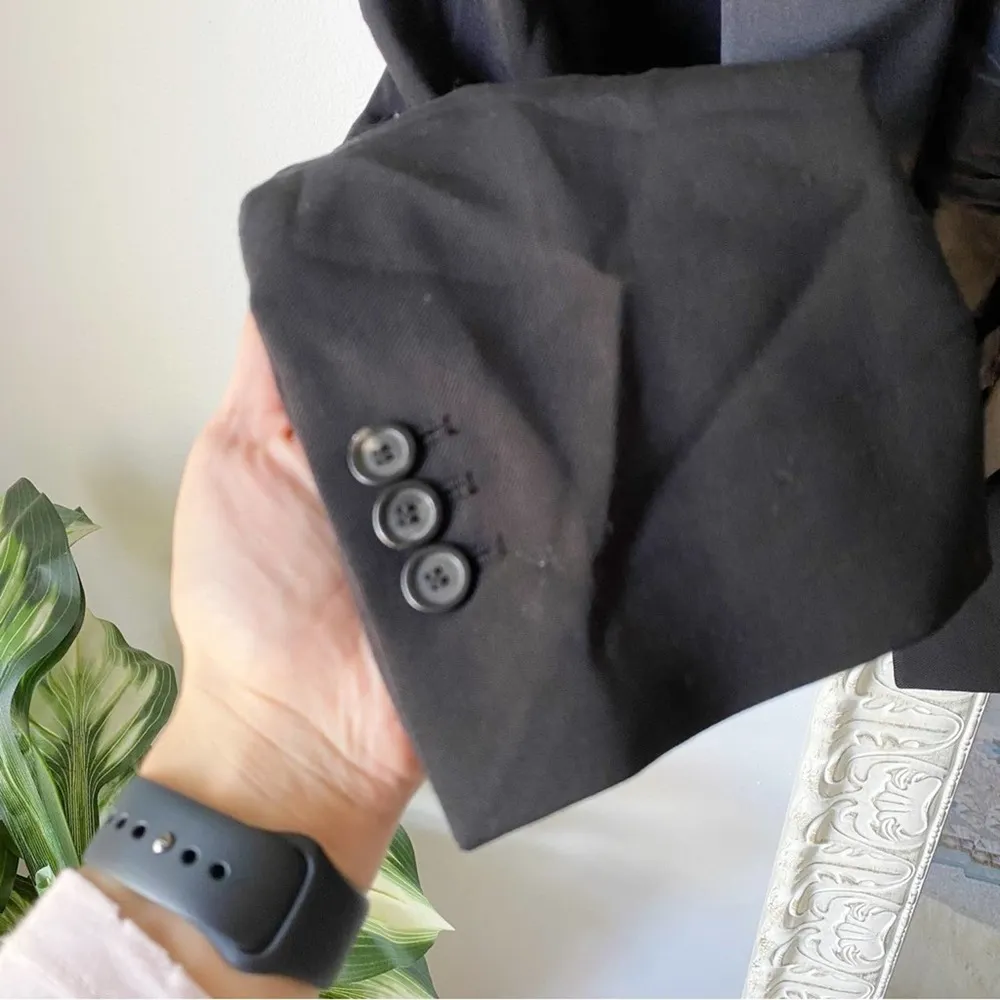 Zara Limited Edition Oversized Cropped Blazer - Image 3