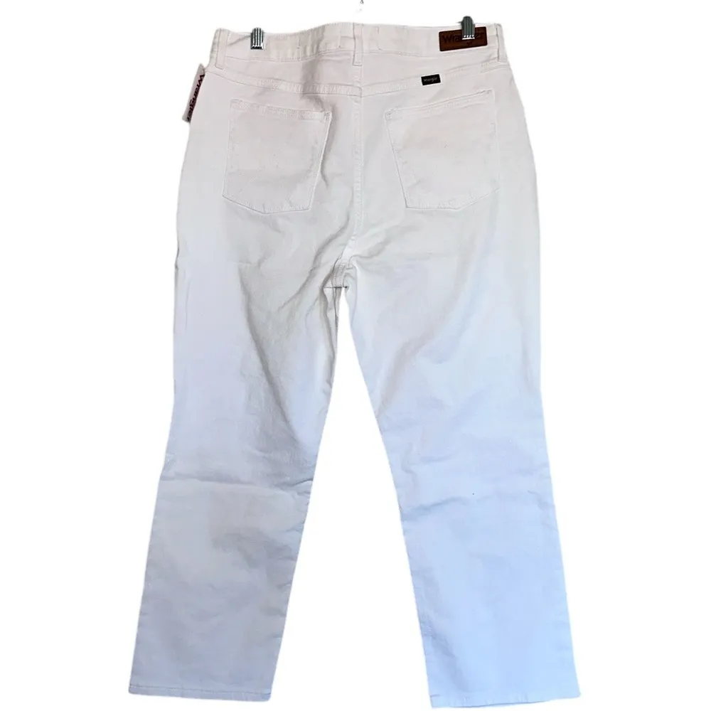 NWT Wrangler Womens High Rise Rodeo Straight Leg Crop Jeans- 14/32 - Image 10